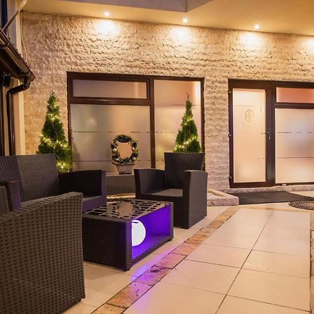H & V Residence - Diamond Bungalow Apartment Αράντ Εξωτερικό φωτογραφία