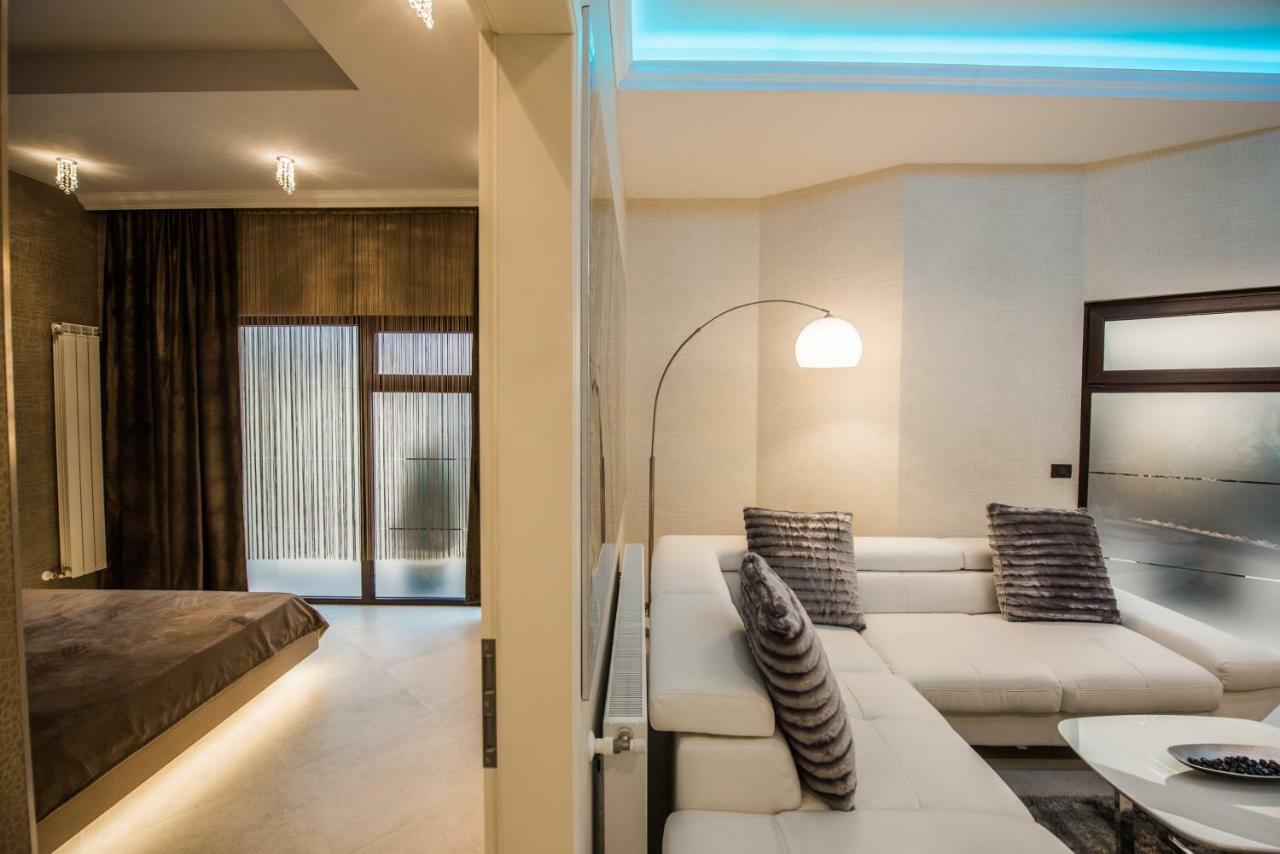 H & V Residence - Diamond Bungalow Apartment Αράντ Εξωτερικό φωτογραφία